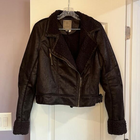 Faux Shearling Moto jacket - Picture 2 of 9
